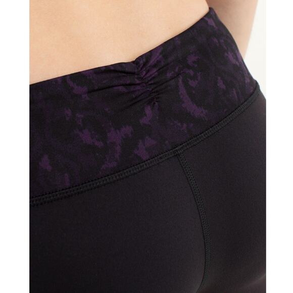 Lululemon Gather & Crow Crop Beautiful Baroque Deep - Picture 4 of 15
